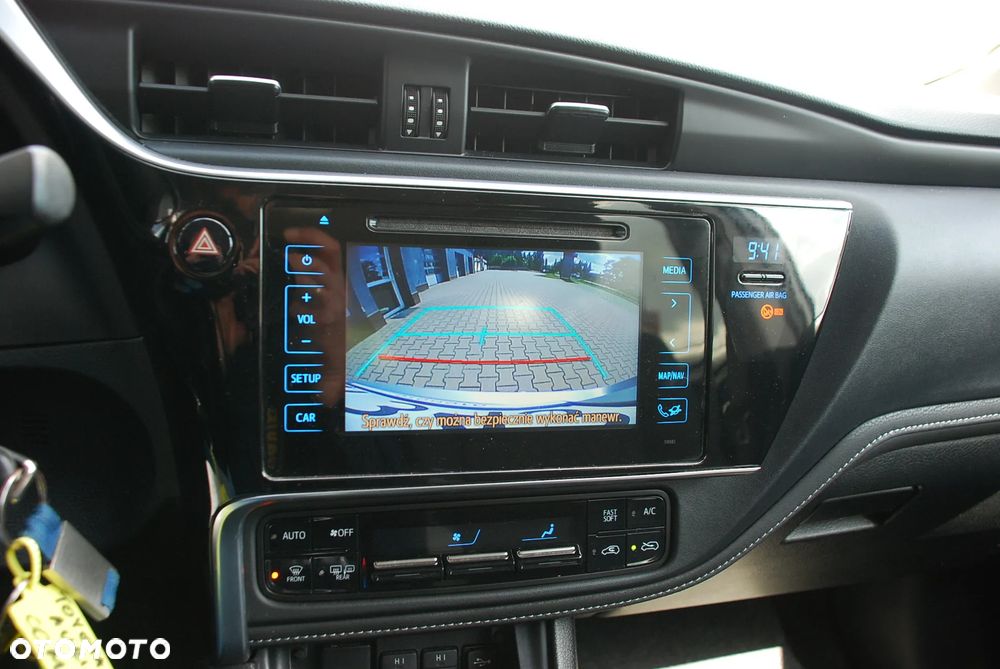 Toyota Auris 1.6 D-4D Edition-S - 4
