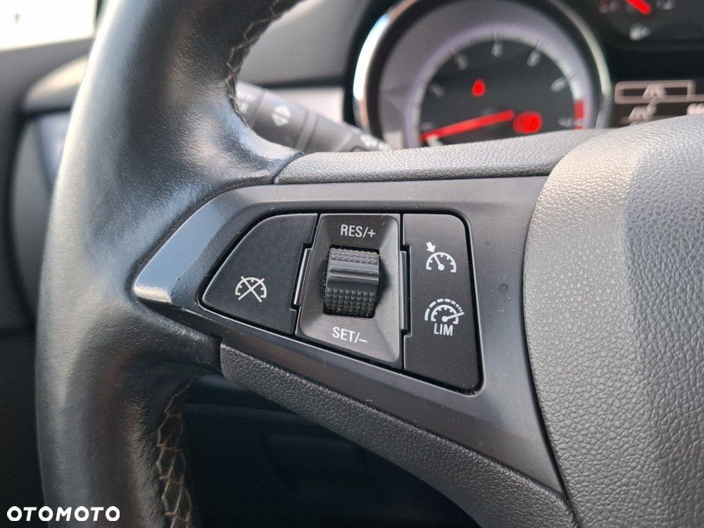 Opel Astra V 1.4 T Enjoy - 22