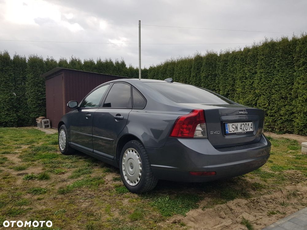 Volvo S40 2.0D Momentum - 3