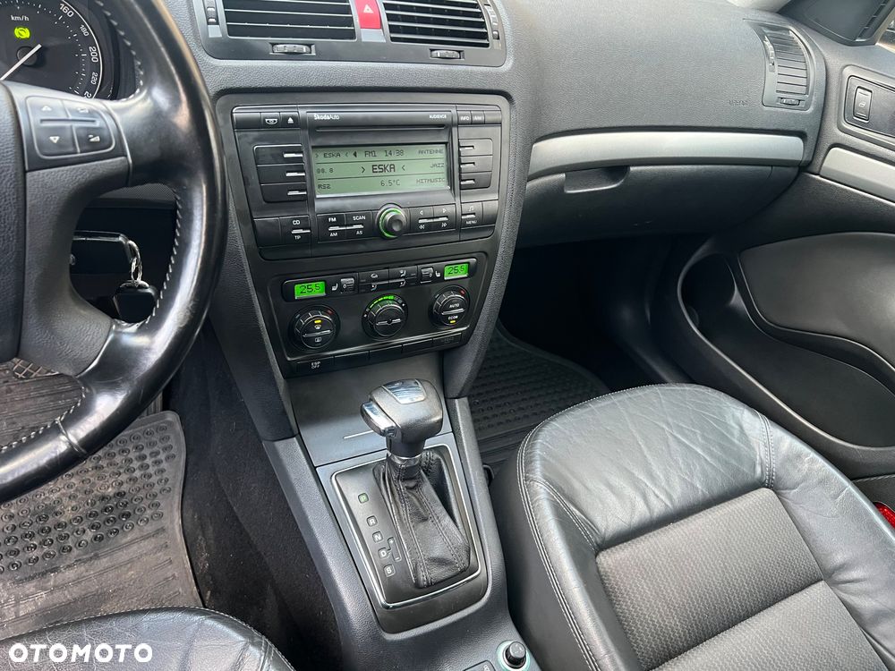 Skoda Octavia 2.0 FSI Automatik Ambiente - 15