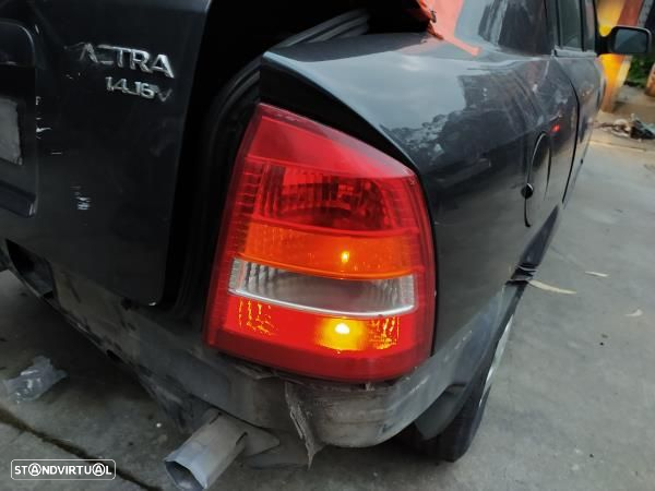 Farolim Tras Direito Painel Stop Opel Astra G Hatchback (T98) - 5
