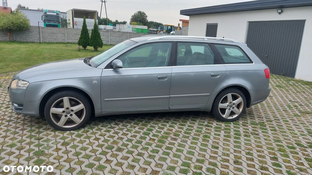 Audi A4 Avant - 4