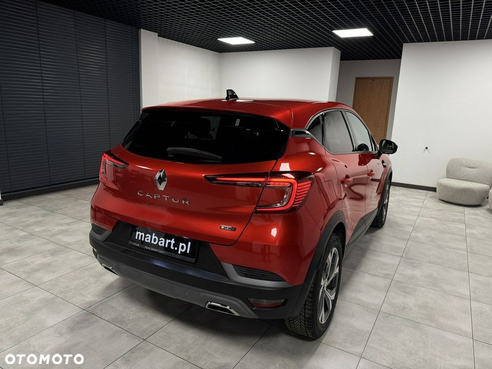 Renault Captur TCe Mild Hybrid 140 GPF TECHNO FAST TRACK - 5