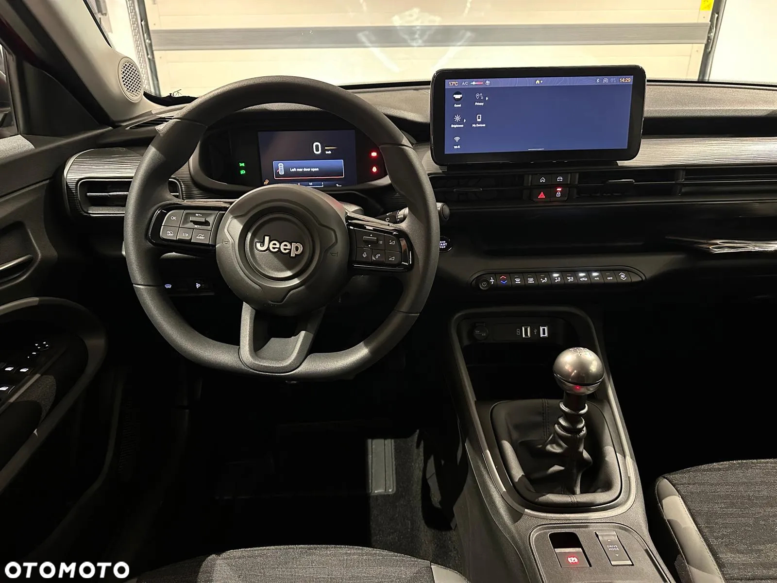 Jeep Avenger 1.2 GSE T3 Longitude FWD - 6