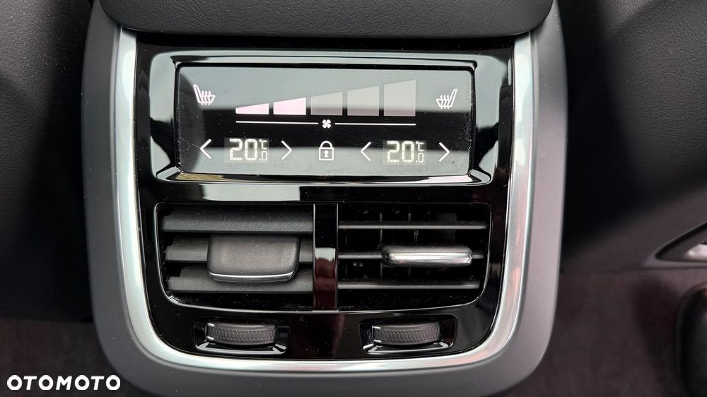 Volvo XC 90 - 18