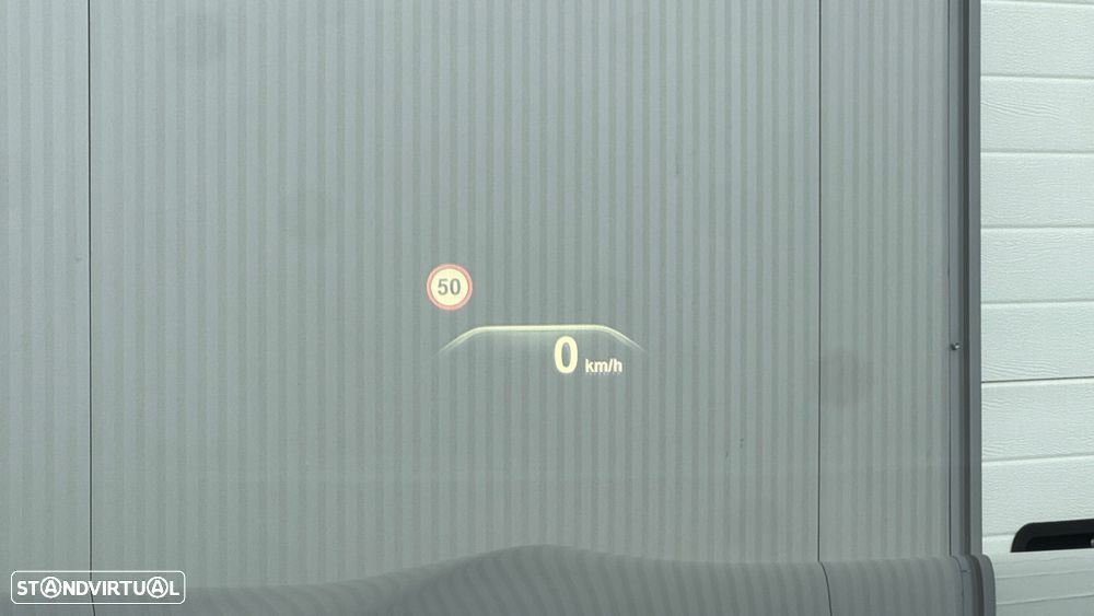 BMW 740 e iPerformance - 17