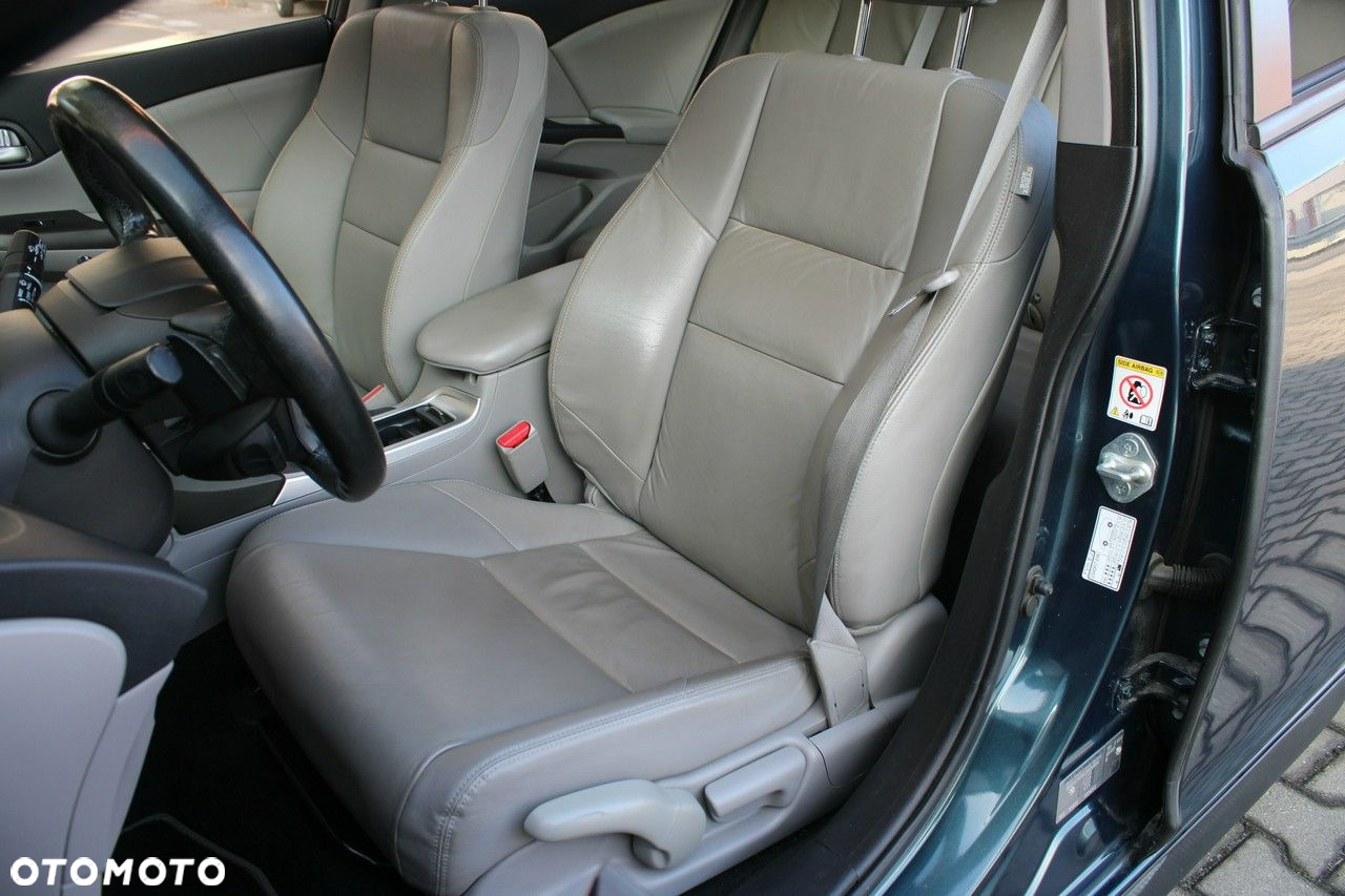 Honda Civic 1.8i-VTEC i-SHIFT Executive - 11