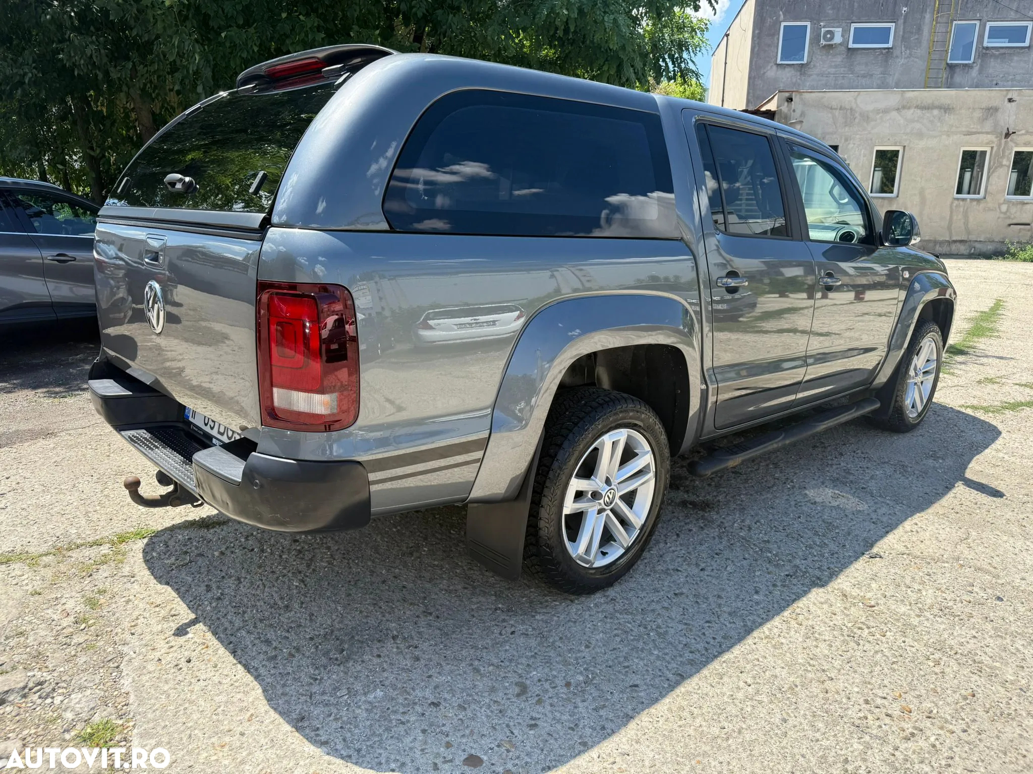 Volkswagen Amarok 2.0 BiDI 4x4 Cabina Dubla Highline Aut. - 3