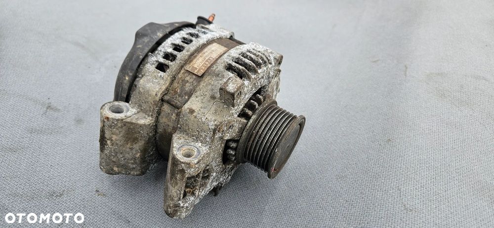 Alternator Toyota Avensis T25 lift T27 Corolla Verso 2,2 D4D D-CAT 104210-4521 - 3