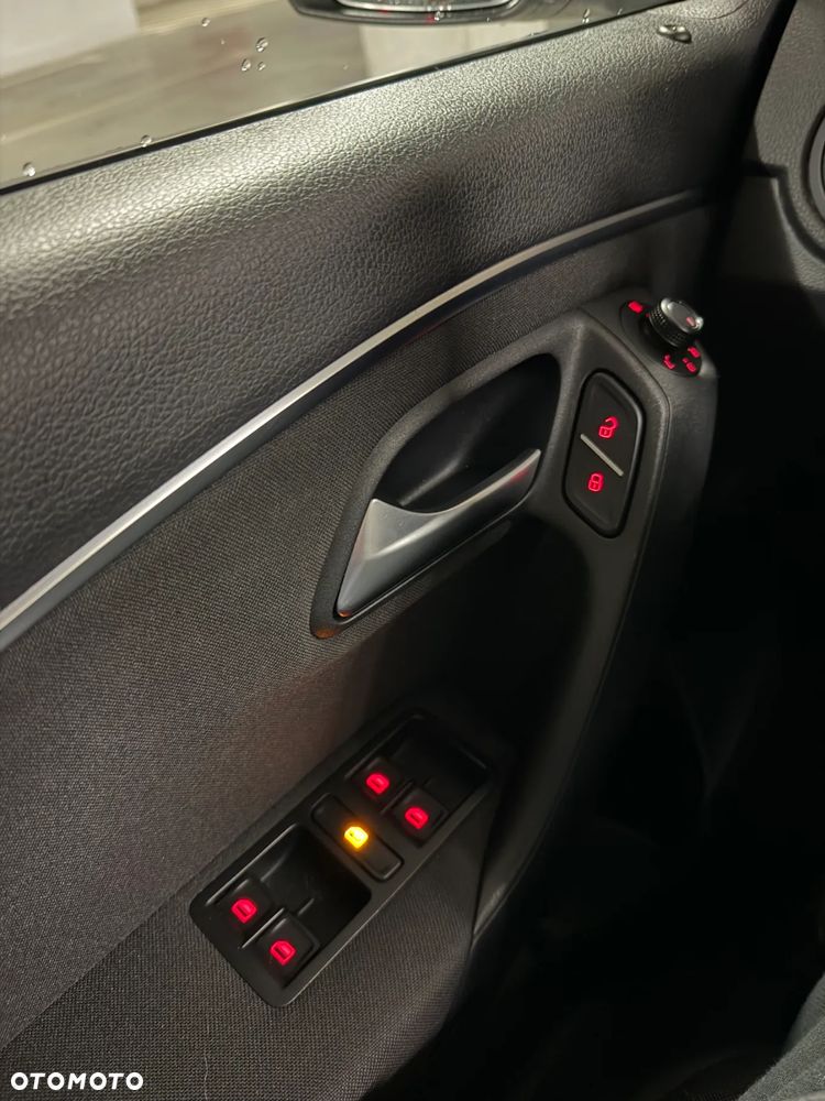 Volkswagen Polo 1.4 TDI - 11