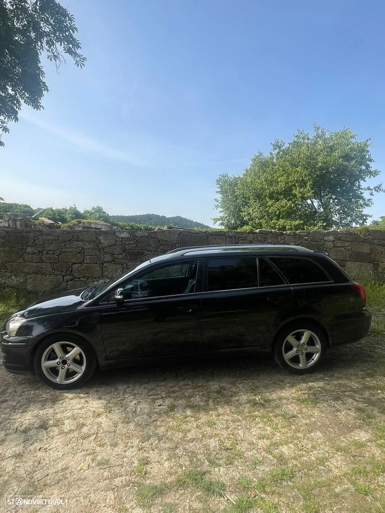 Toyota Avensis SW 2.2 D-4D Premium - 9