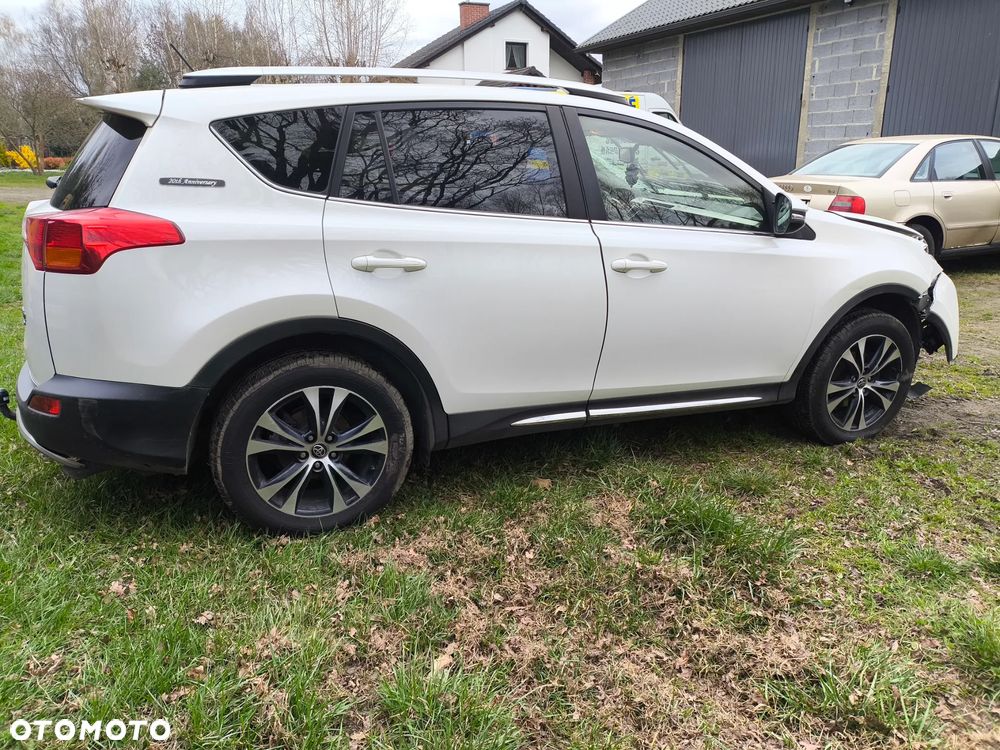 Toyota RAV4 2.0 D-4D Prestige - 2