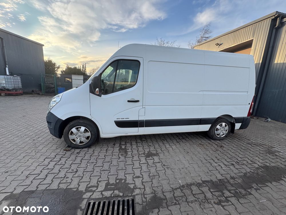 Renault Master - 3