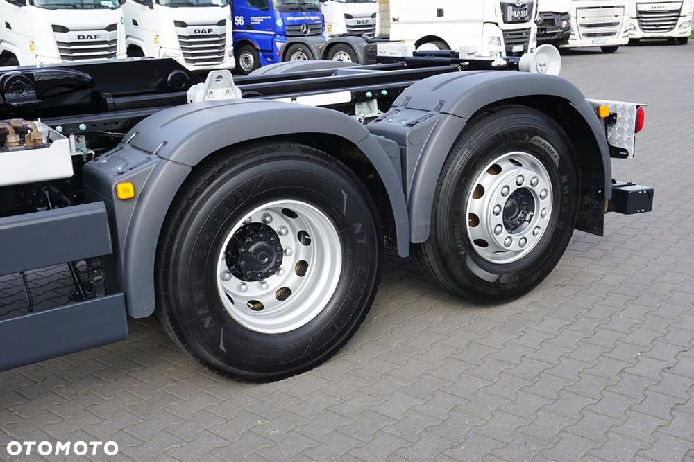 MAN TGX / 26.470 / E 6 / GM / HAKOWIEC HYVA / OŚ SKRĘTNA / RETARDER - 30