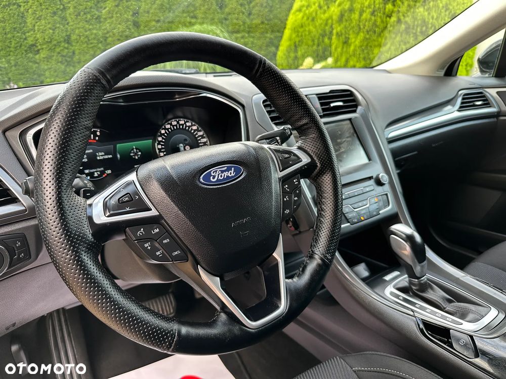 Ford Mondeo - 19