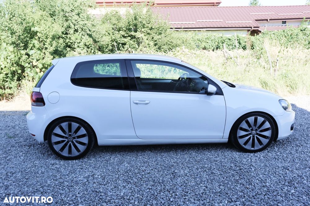 Volkswagen Golf 1.4 TSI Highline - 3