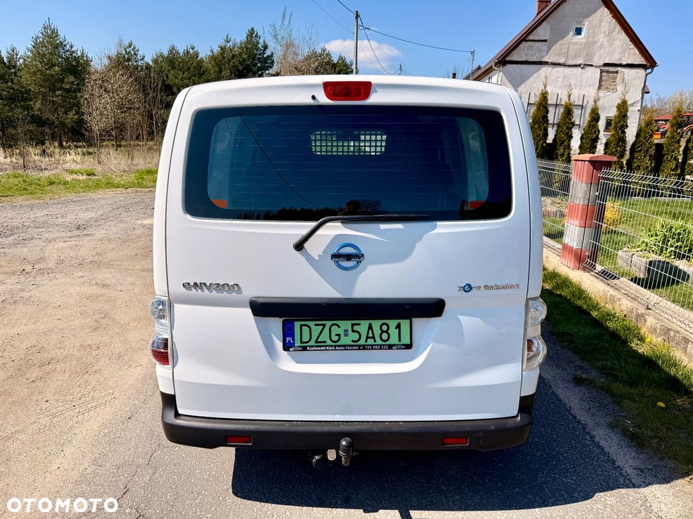 Nissan NV200 - 11
