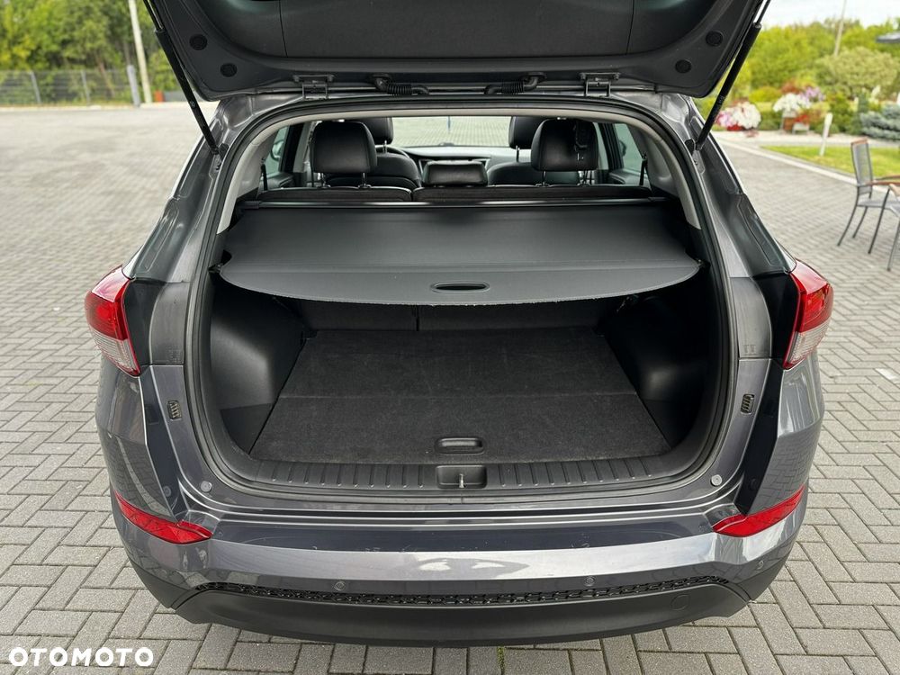 Hyundai Tucson blue 1.7 CRDi 2WD Advantage - 28
