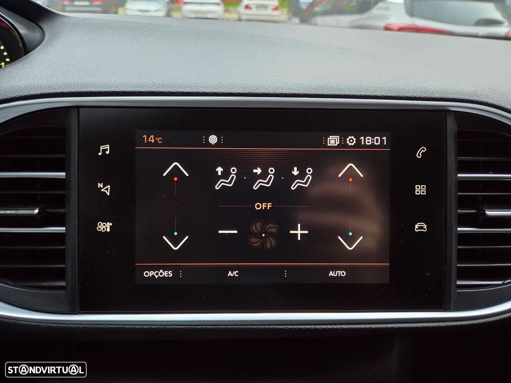 Peugeot 308 PureTech 130 GPF EAT8 Stop & Start Tech Edition - 36