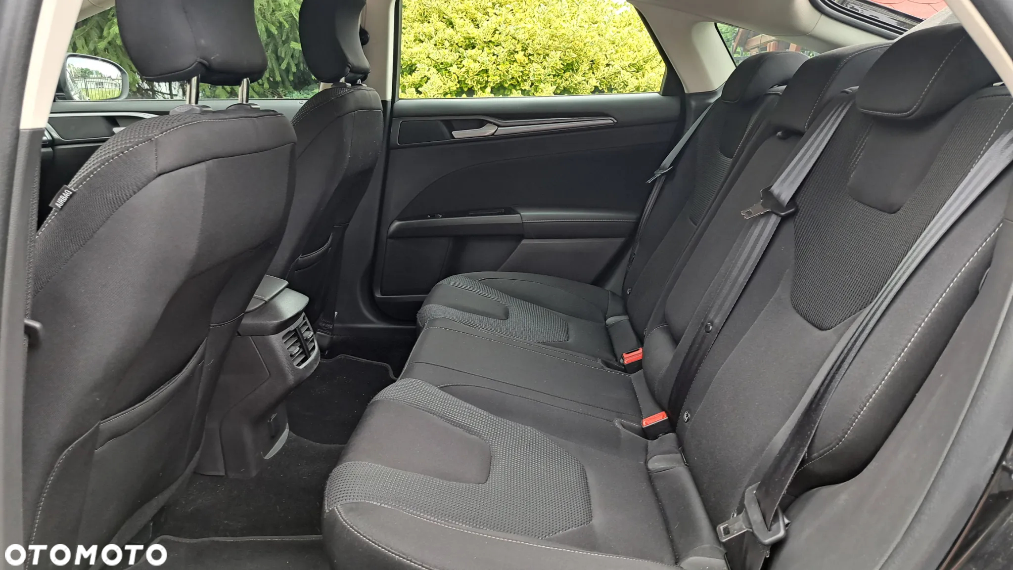 Ford Mondeo 2.0 TDCi Titanium - 10