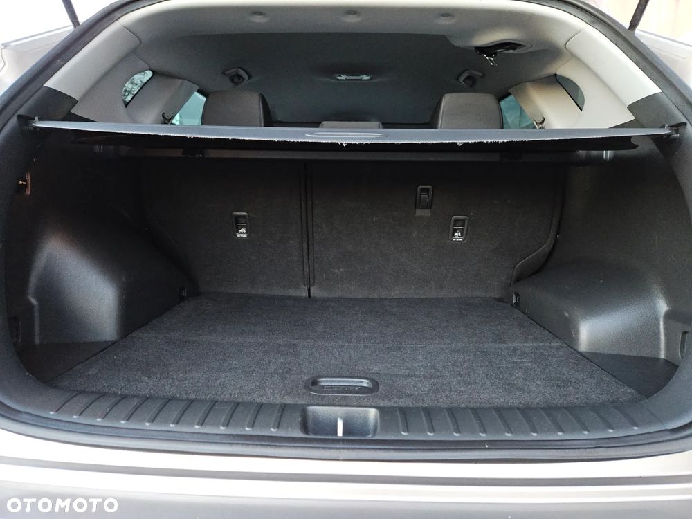 Hyundai Tucson 1.7 CRDI BlueDrive Comfort 2WD - 26