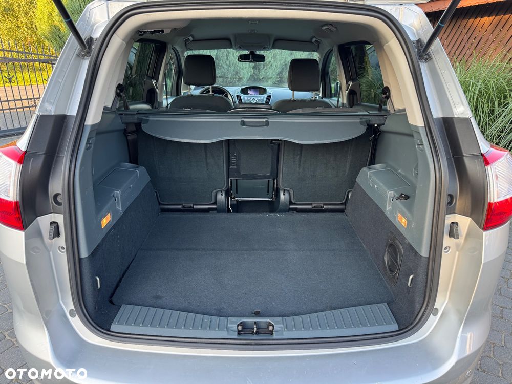 Ford Grand C-MAX - 9