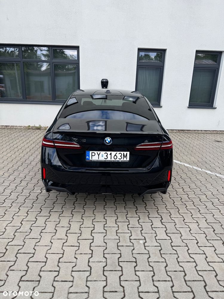 BMW Seria 5 - 33