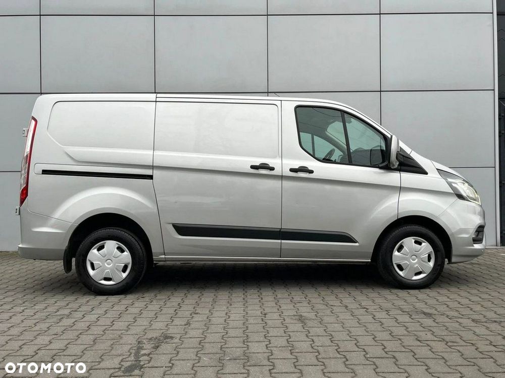 Ford Transit Custom - 8