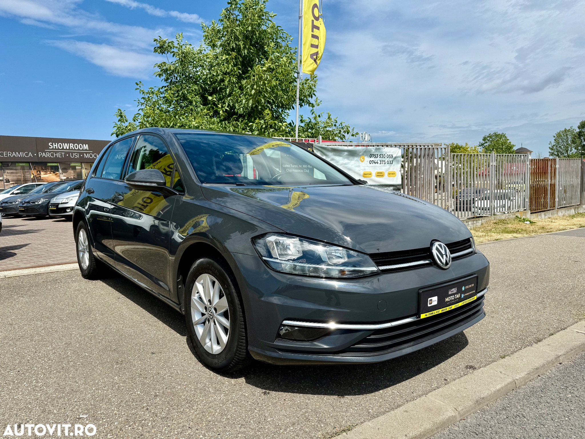 Volkswagen Golf 1.6 TDI Comfortline - 2