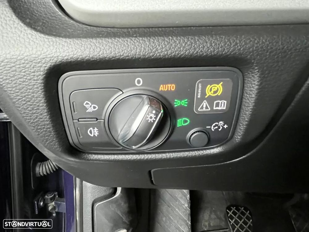 Audi A3 Sportback 30 TDI Sport - 60