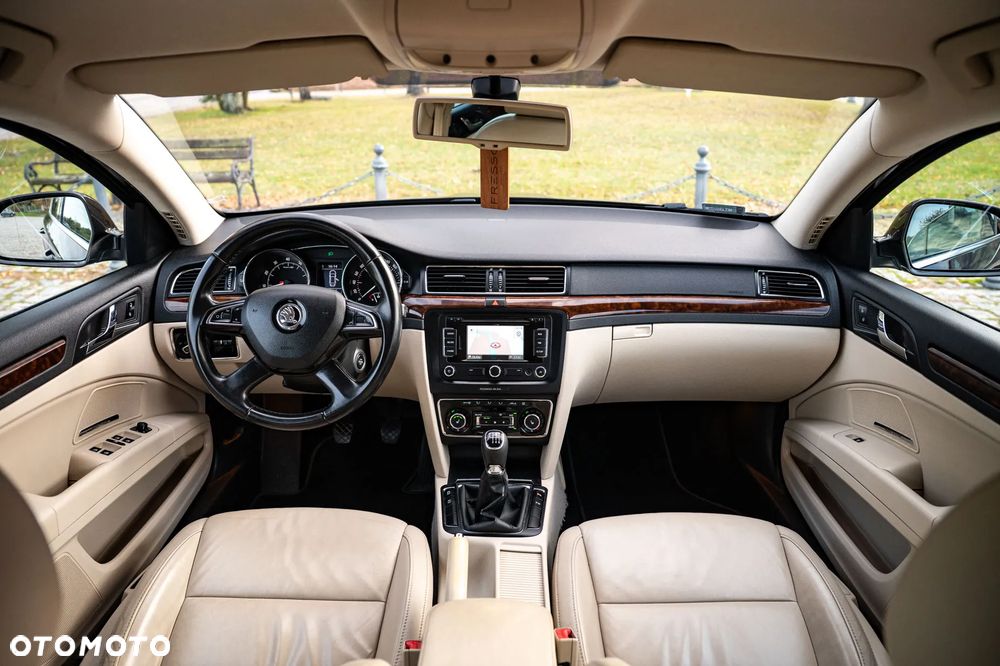 Skoda Superb 1.8 TSI Ambition Outdoor - 27