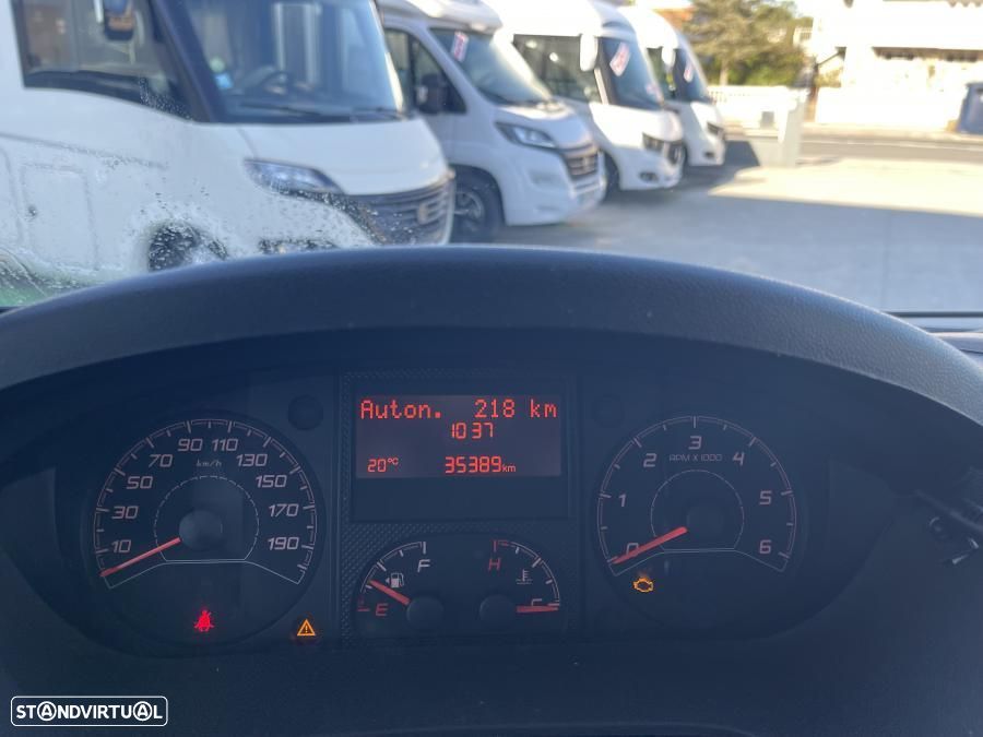 Bavaria Style T 706 c.central e basculante - 19