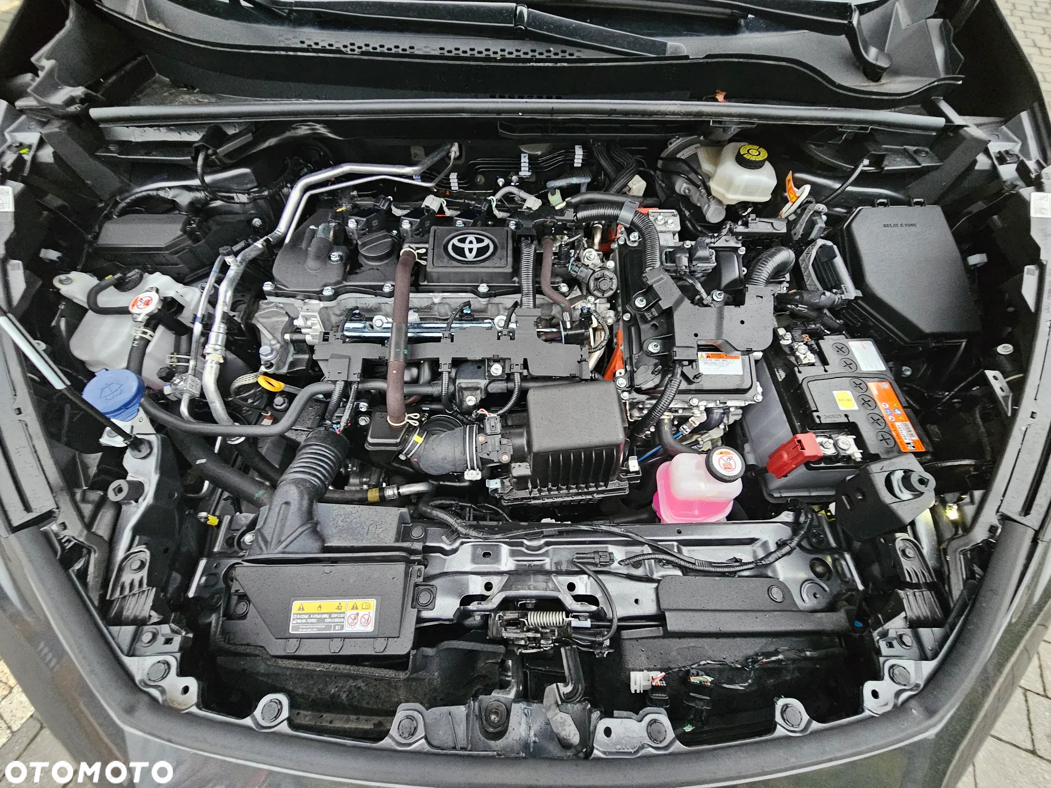 Toyota C-HR 1.8 Hybrid Comfort - 12