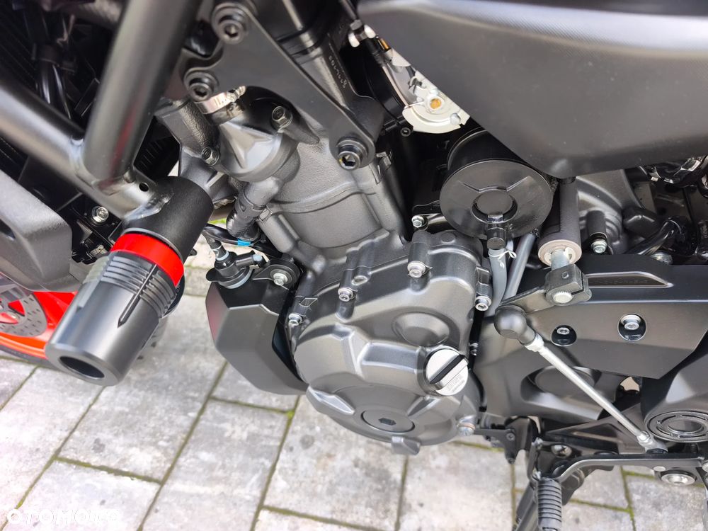 Yamaha MT - 34