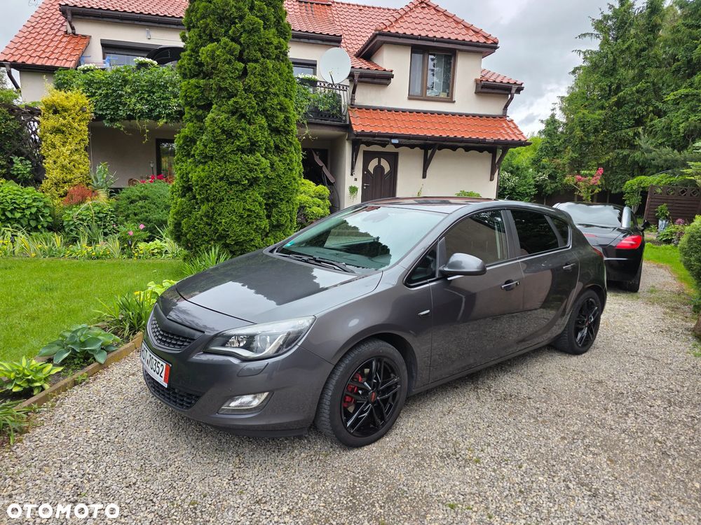 Opel Astra 1.4 Turbo ENERGY - 1