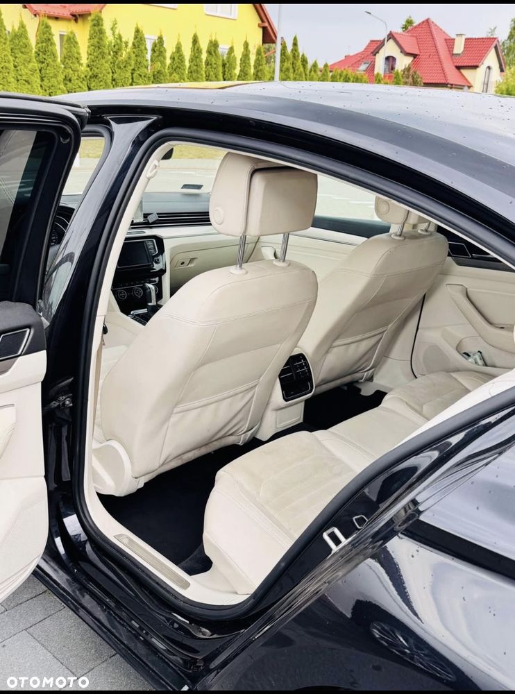 Volkswagen Passat - 5