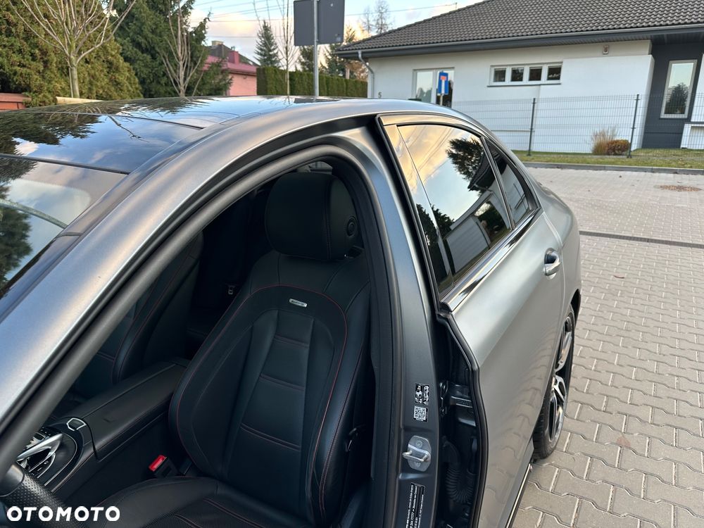 Mercedes-Benz Klasa E 43 AMG 4Matic 9G-TRONIC - 13