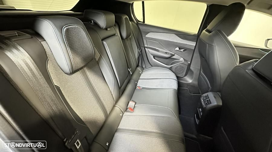 Peugeot 308 1.5 BlueHDi Allure Pack - 24