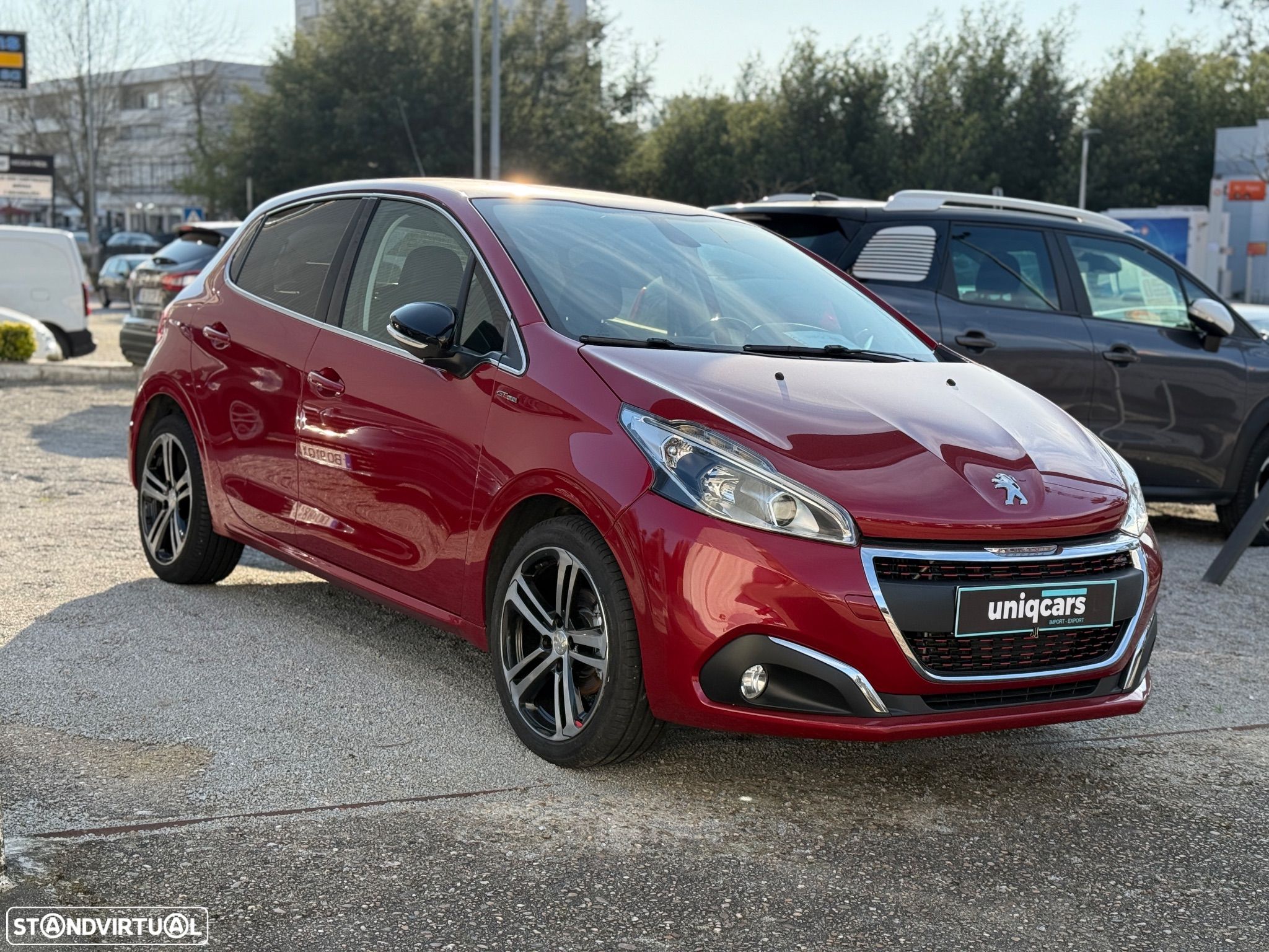 Peugeot 208 1.6 BlueHDi Allure - 1