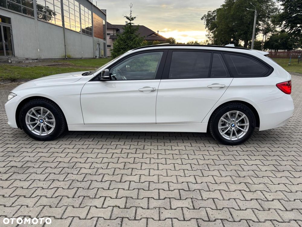 BMW Seria 3 318d Blue Performance Sport Line - 18