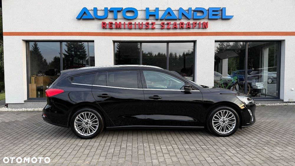 Ford Focus - 8