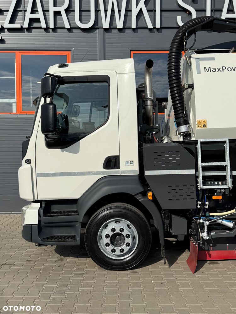 Volvo FL 15.250 Euro 6 // zamiatarka JOHNSTON VT652 //  BUCHER // odkurzacz , polewaczka - 23