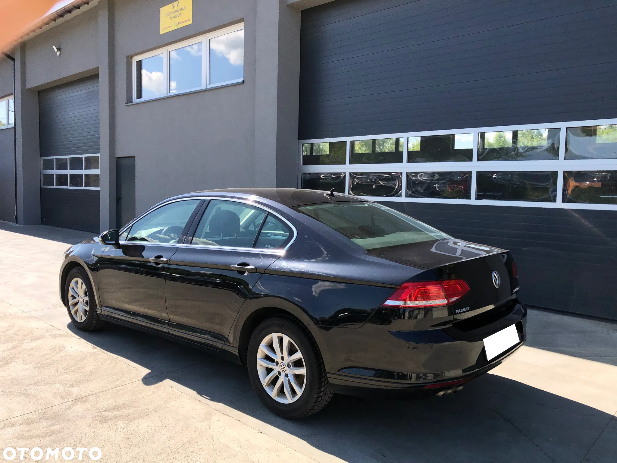 Volkswagen Passat 2.0 TDI BMT Comfortline - 3