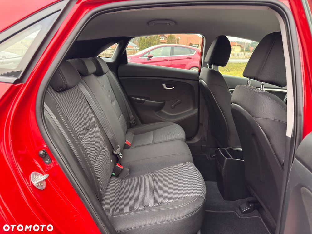 Hyundai i30 1.4 Passion - 15