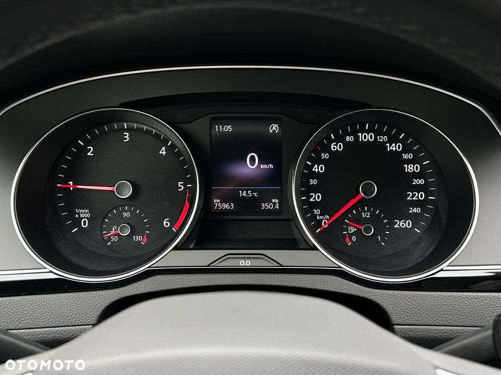 Volkswagen Passat 2.0 TDI EVO Elegance - 25