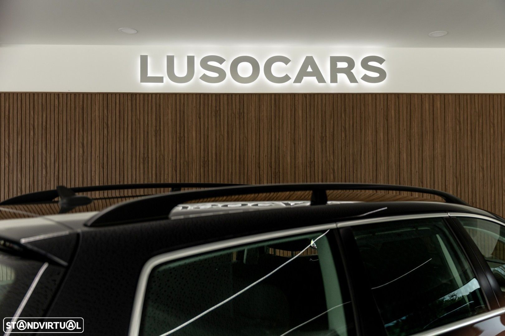 VW Passat Variant 2.0 TDi Highline - 26