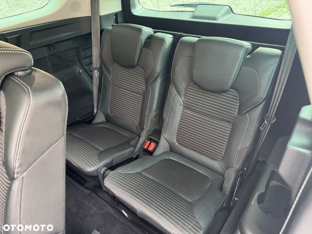 Renault Grand Scenic BLUE dCi 150 EDC BOSE EDITION - 29