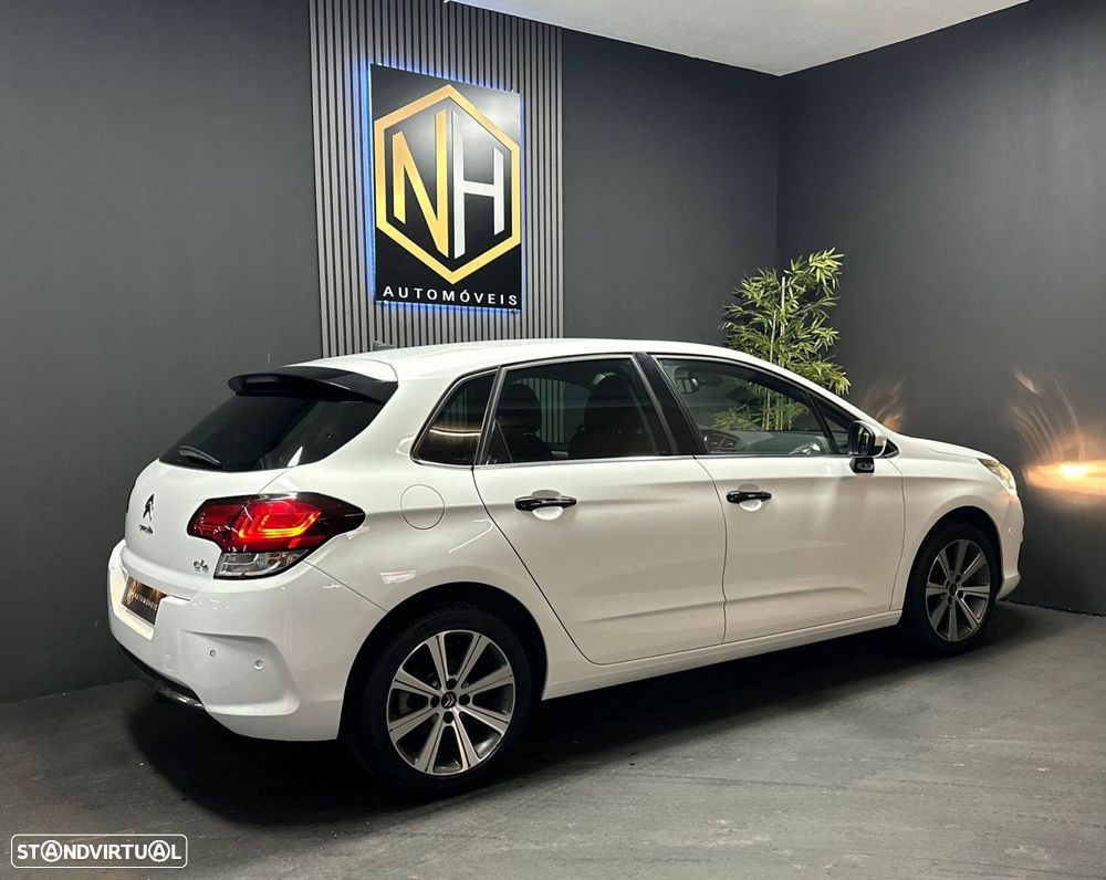 Citroën C4 1.2 PureTech Shine EAT6 - 5