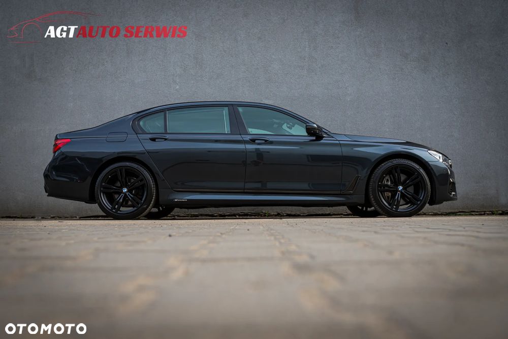 BMW Seria 7 750Li xDrive - 7