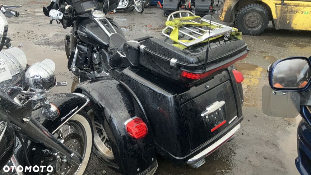 Harley-Davidson FLH Electra Glide - 4